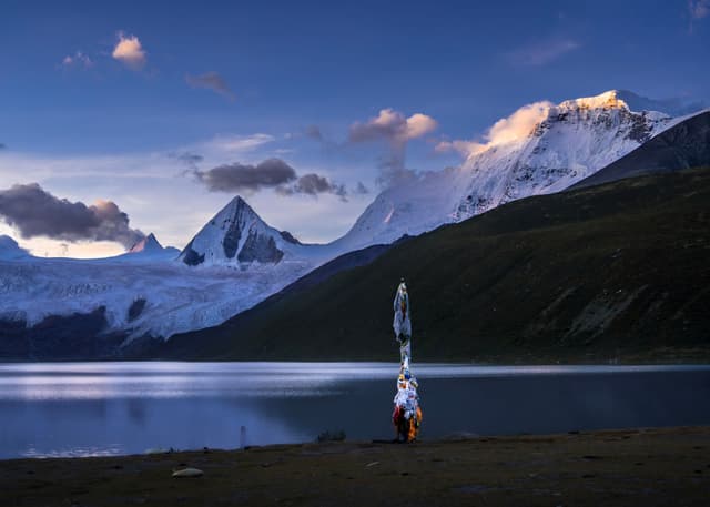 萨普神山