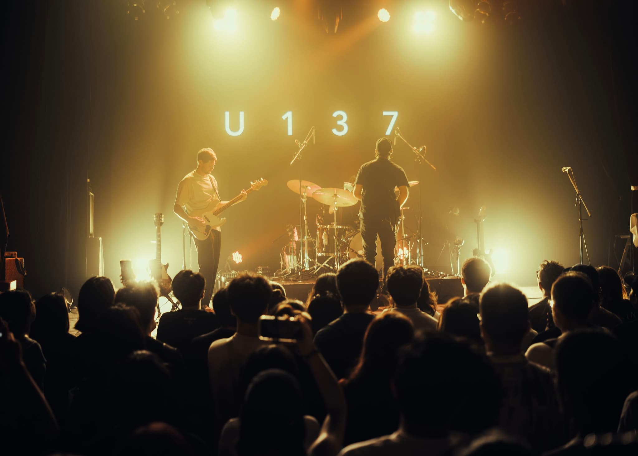 LiveTour-U137 @ 9