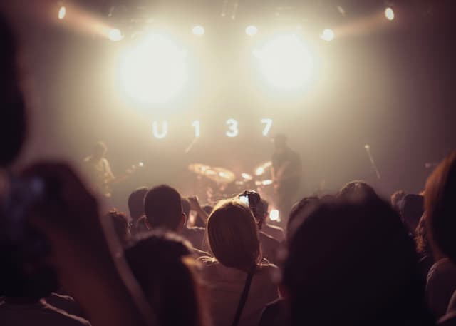 LiveTour-U137 @ 4