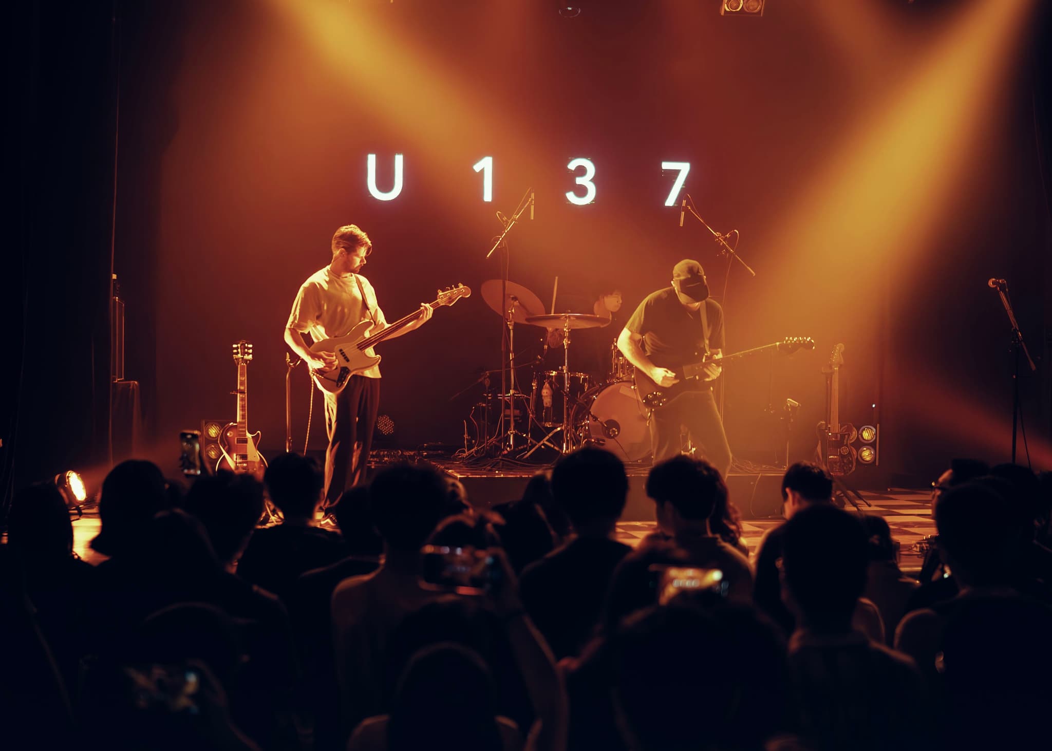 LiveTour-U137 @ 10